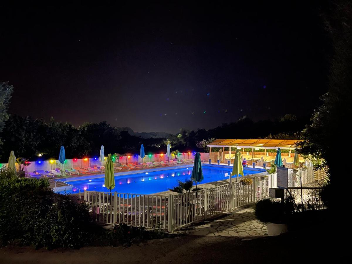 Camping La Paoute Grasse Ngoại thất bức ảnh