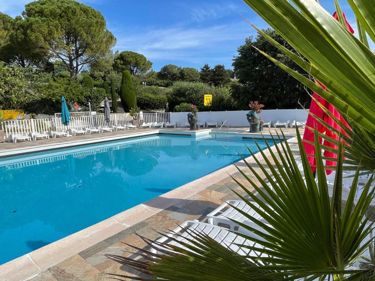 Camping La Paoute Grasse Ngoại thất bức ảnh